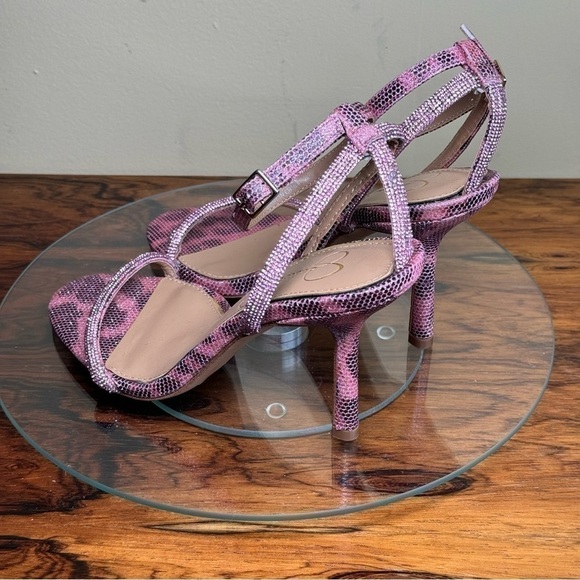 Jessica Simpson Baharia Sandal - Picture 12 of 17